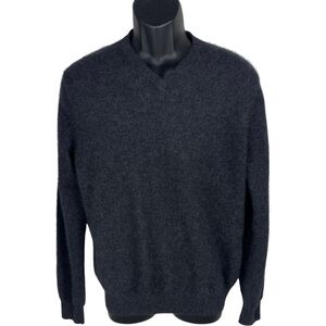 Saks Fifth Anvenue men’s dark gray 100% cashmere v-neck sweater size XL